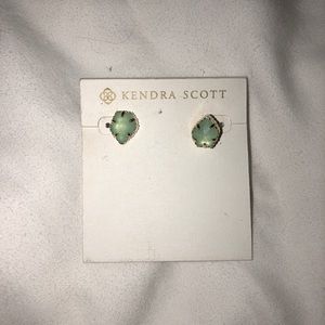 Kendra Scott Tessa Gold Stud Earrings | Chalcedony
